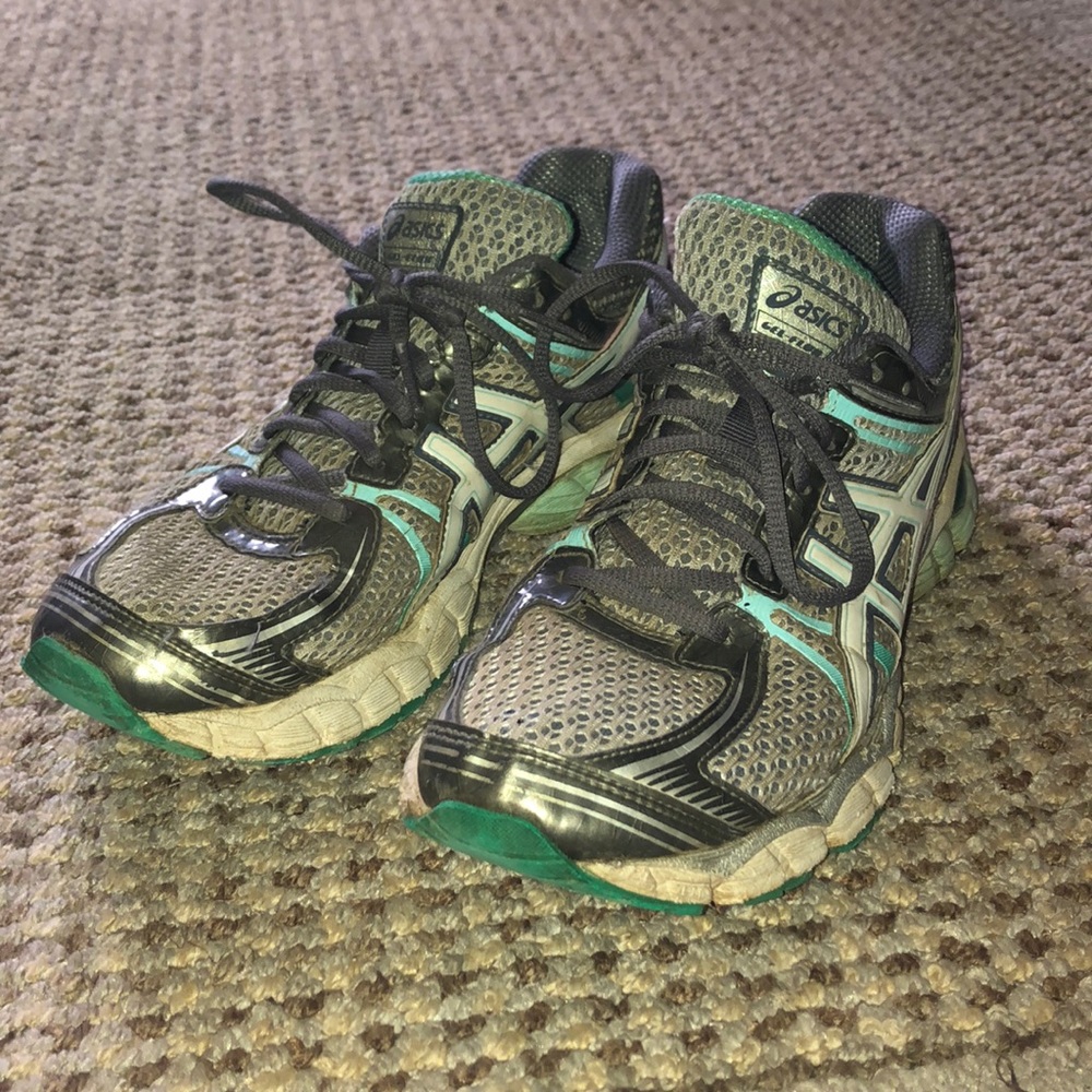 ASICS gently used running shoes